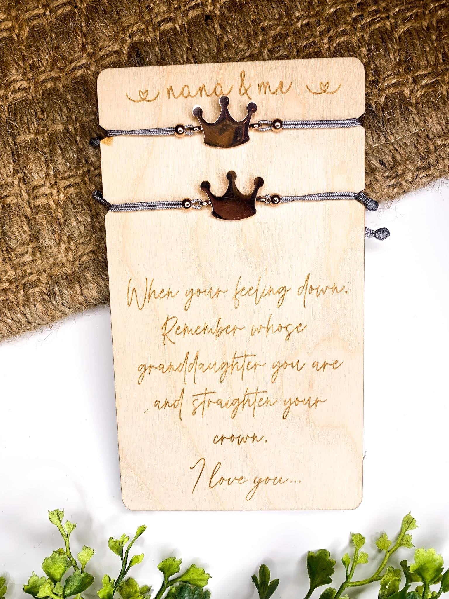 Gigi/Grandma/Nana & Me Wooden Card with Bracelets