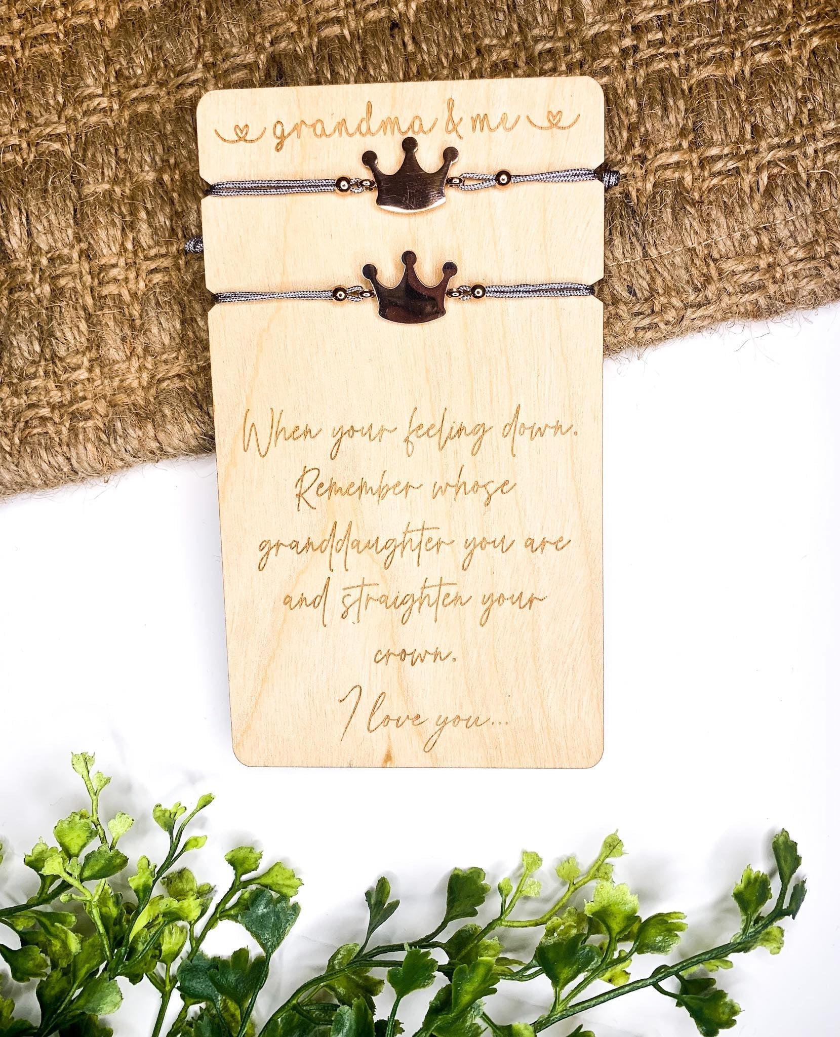 Gigi/Grandma/Nana & Me Wooden Card with Bracelets