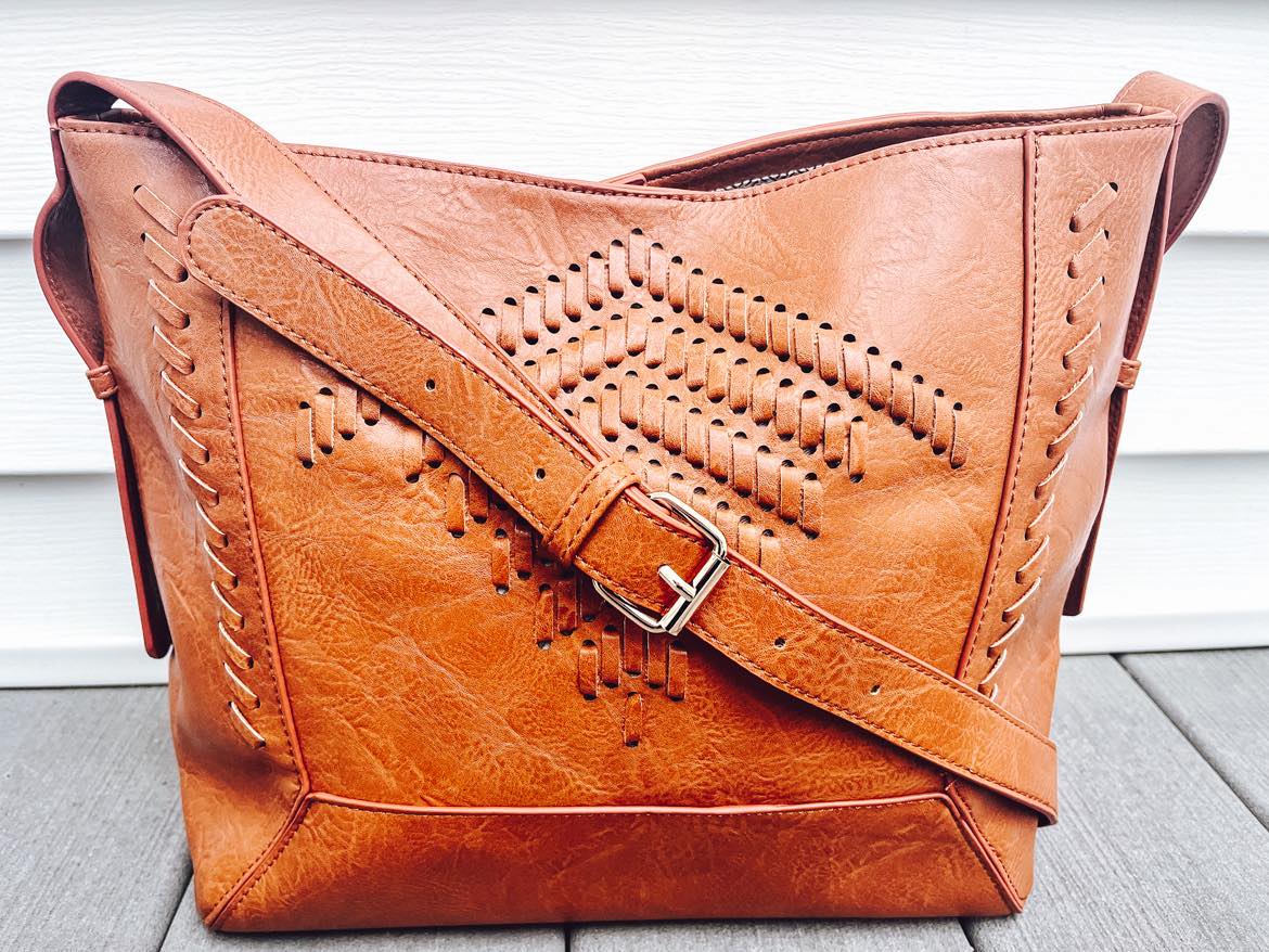 AVERY TOTE