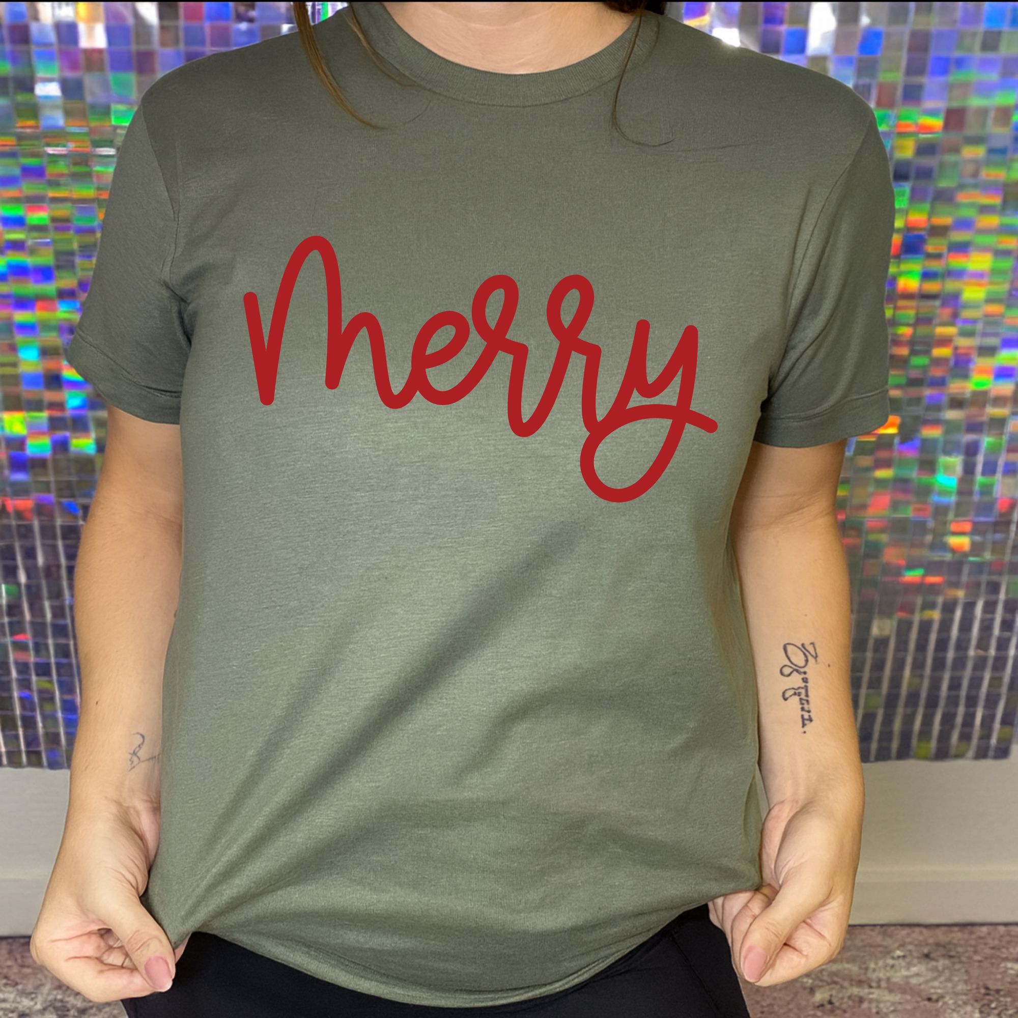 Merry Graphic Tee