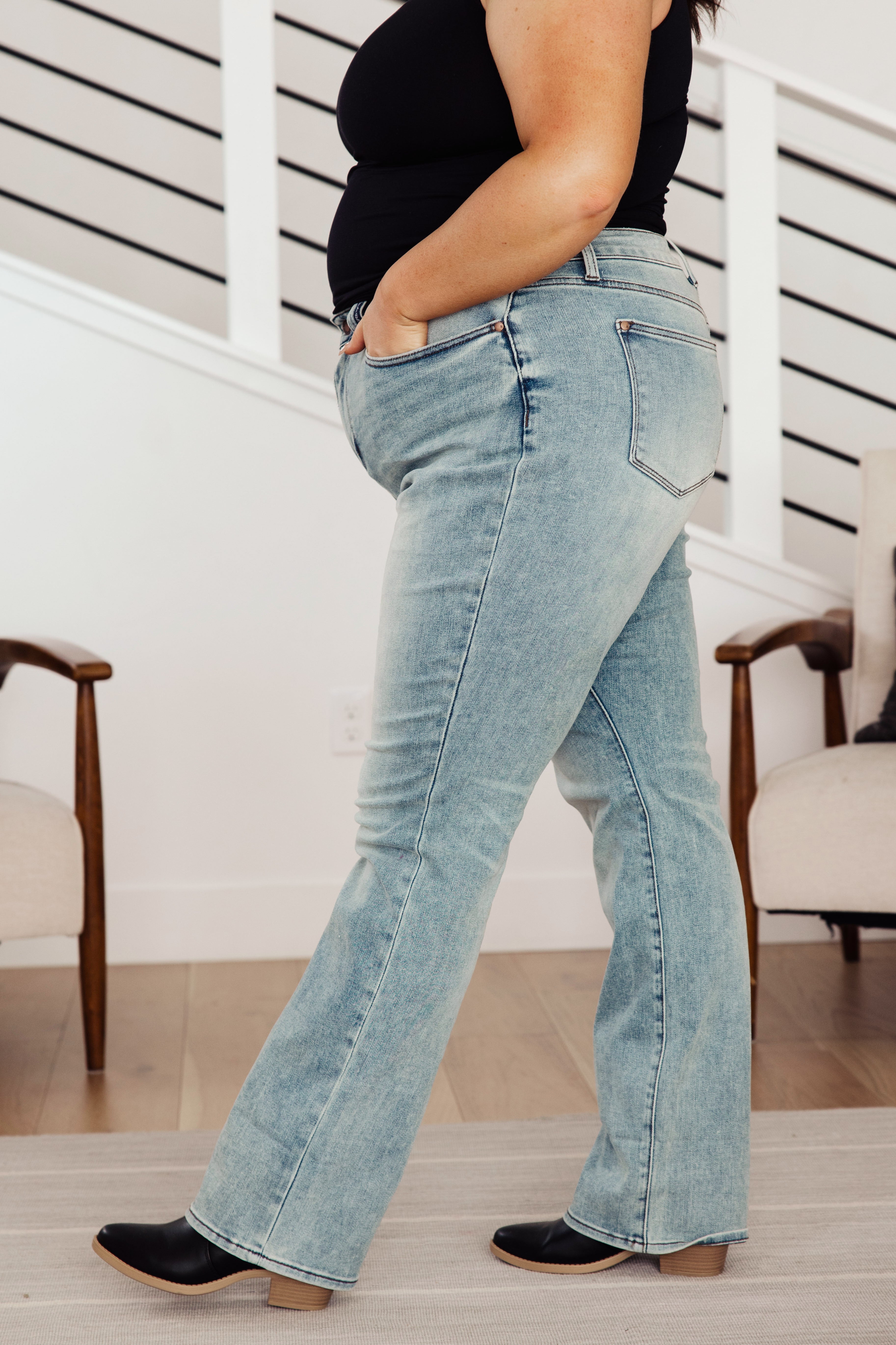 Miranda High Rise Plaid Cuff Vintage Straight Jeans - The Sapphire Star