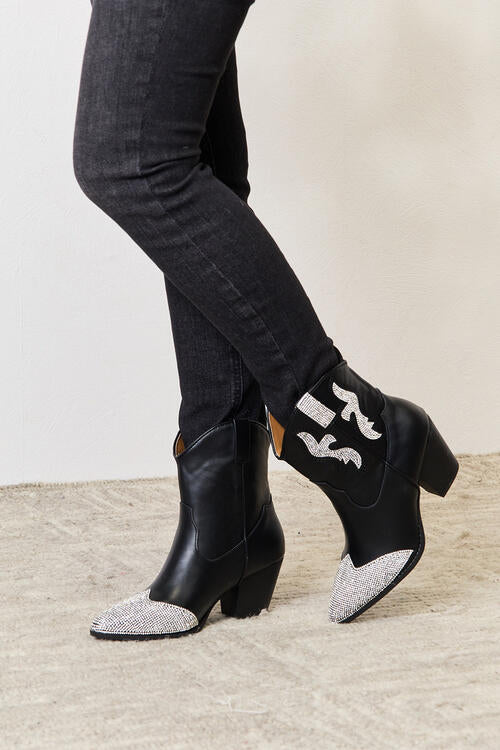 East Lion Corp Rhinestone Pointed Boots - The Sapphire Star