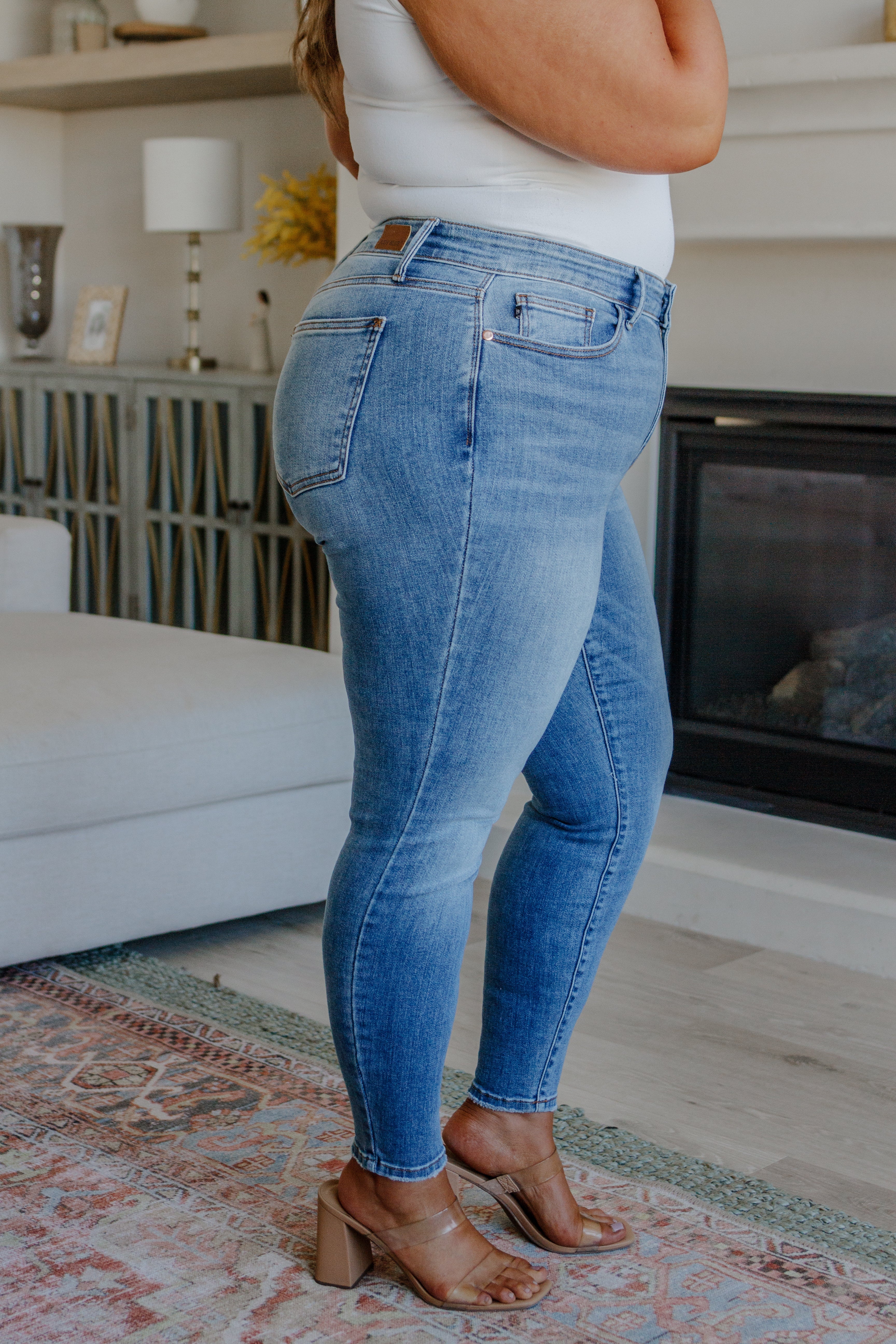 Catherine Mid Rise Vintage Skinny Jeans - The Sapphire Star