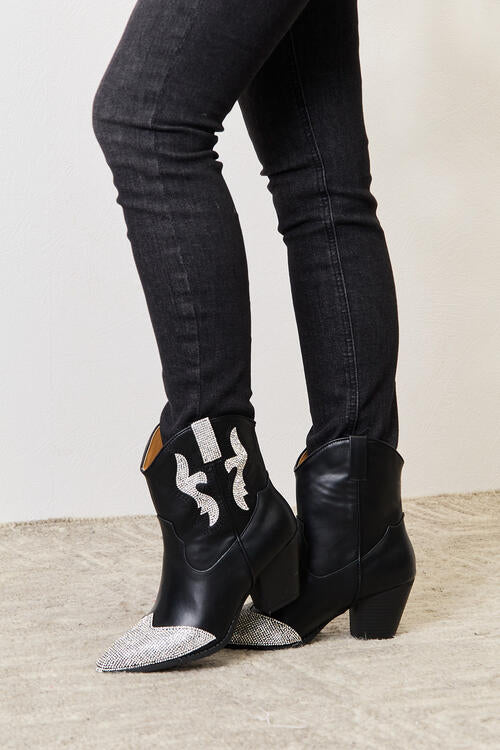 East Lion Corp Rhinestone Pointed Boots - The Sapphire Star
