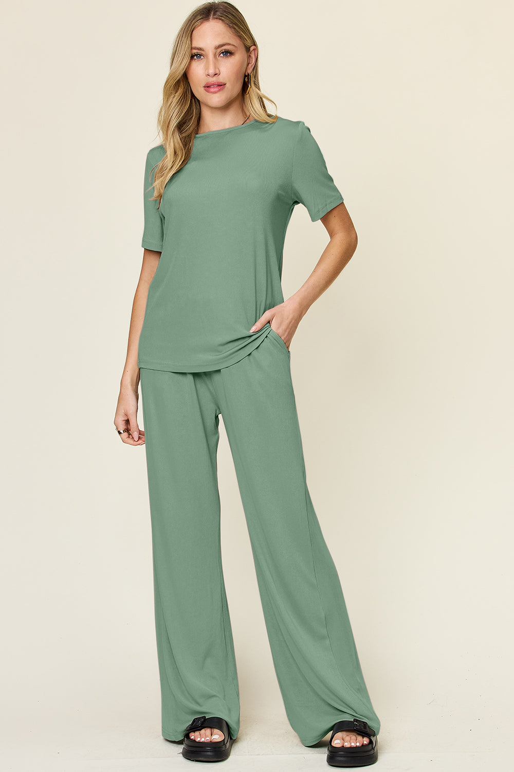 Light Green / S