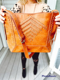 AVERY TOTE