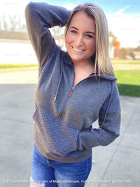 QUINN QUILTED HALF ZIP PULLOVERS-