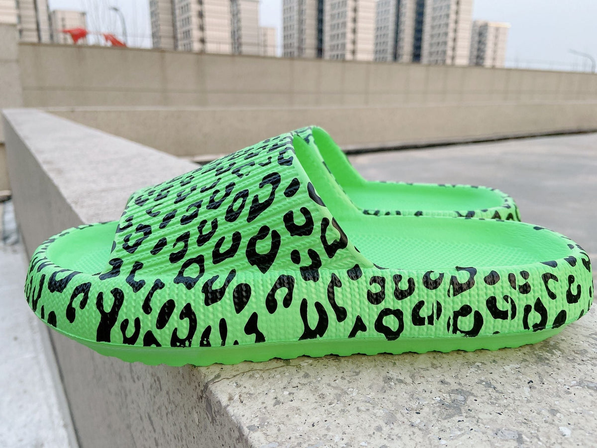 Leopard- Neon Green / Big Kid 1/2 (210)