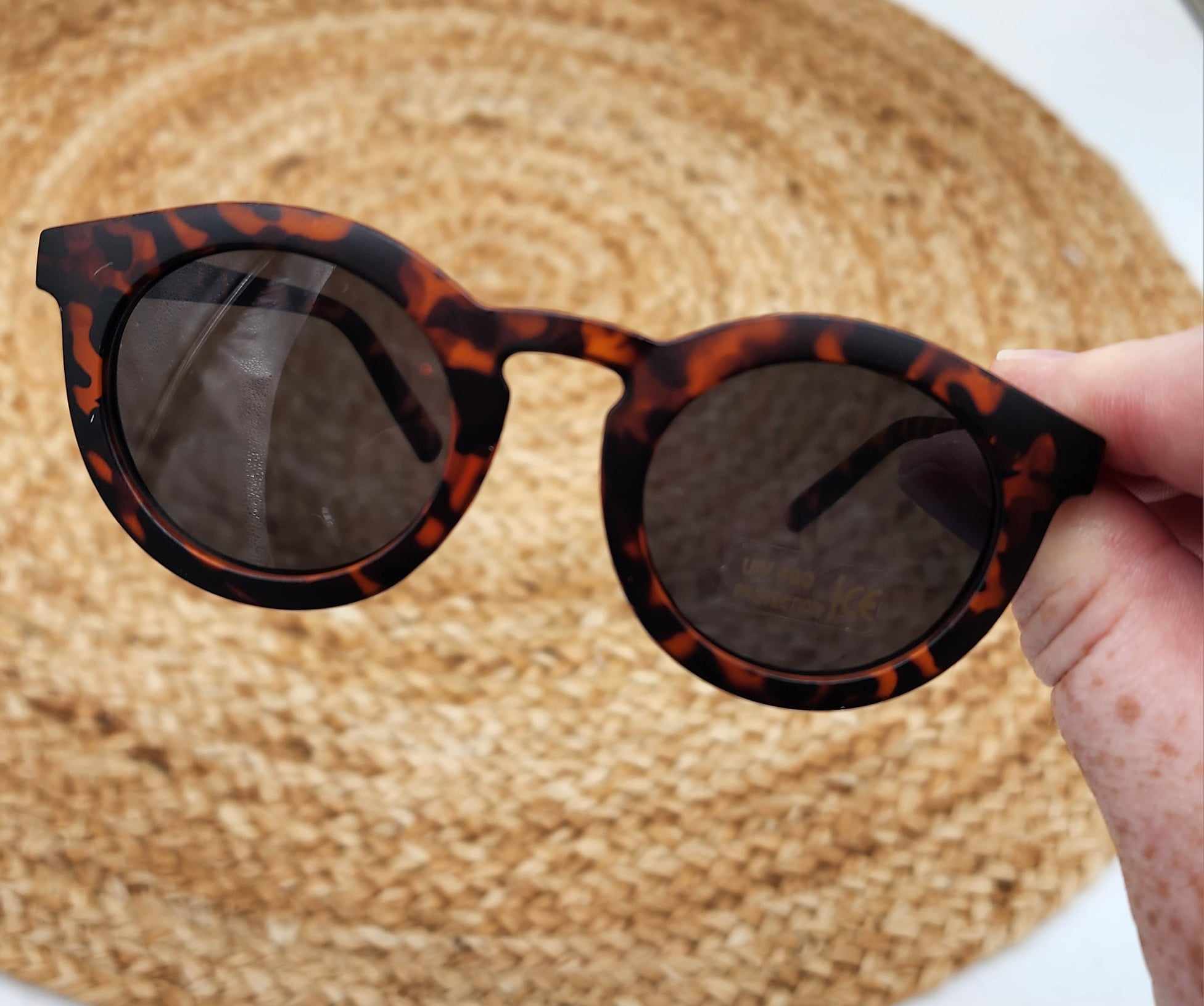 KIDS ROUND SUNNIES
