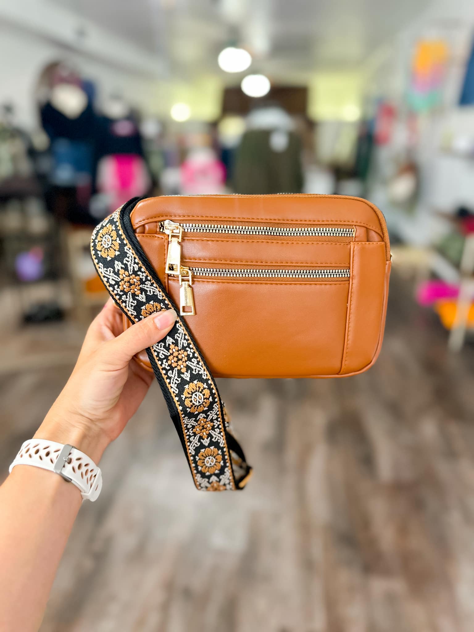 Briann Crossbody
