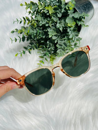 Women’s Sunglasses - 1 pair
