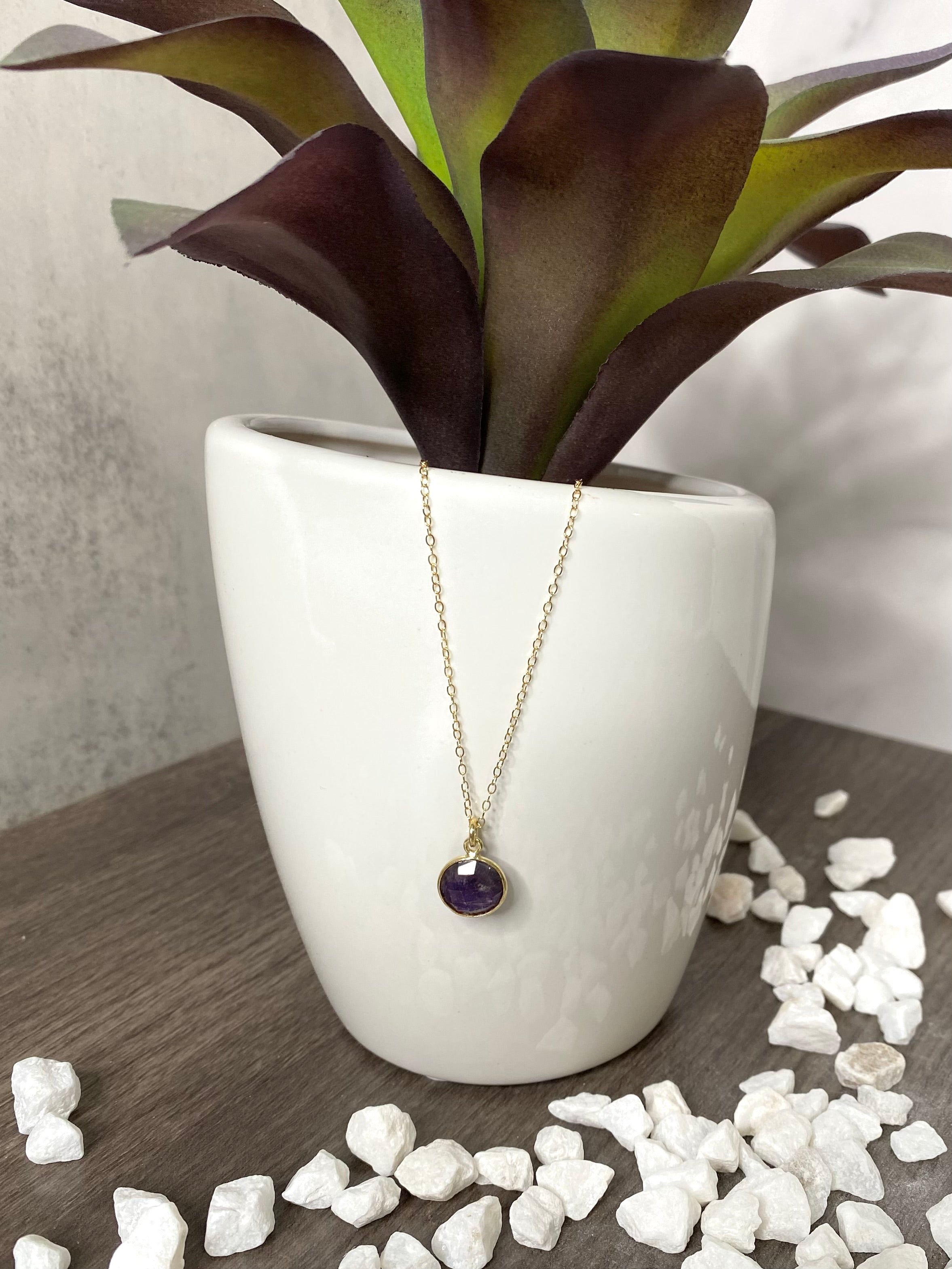 Round Amethyst Necklace in Gold