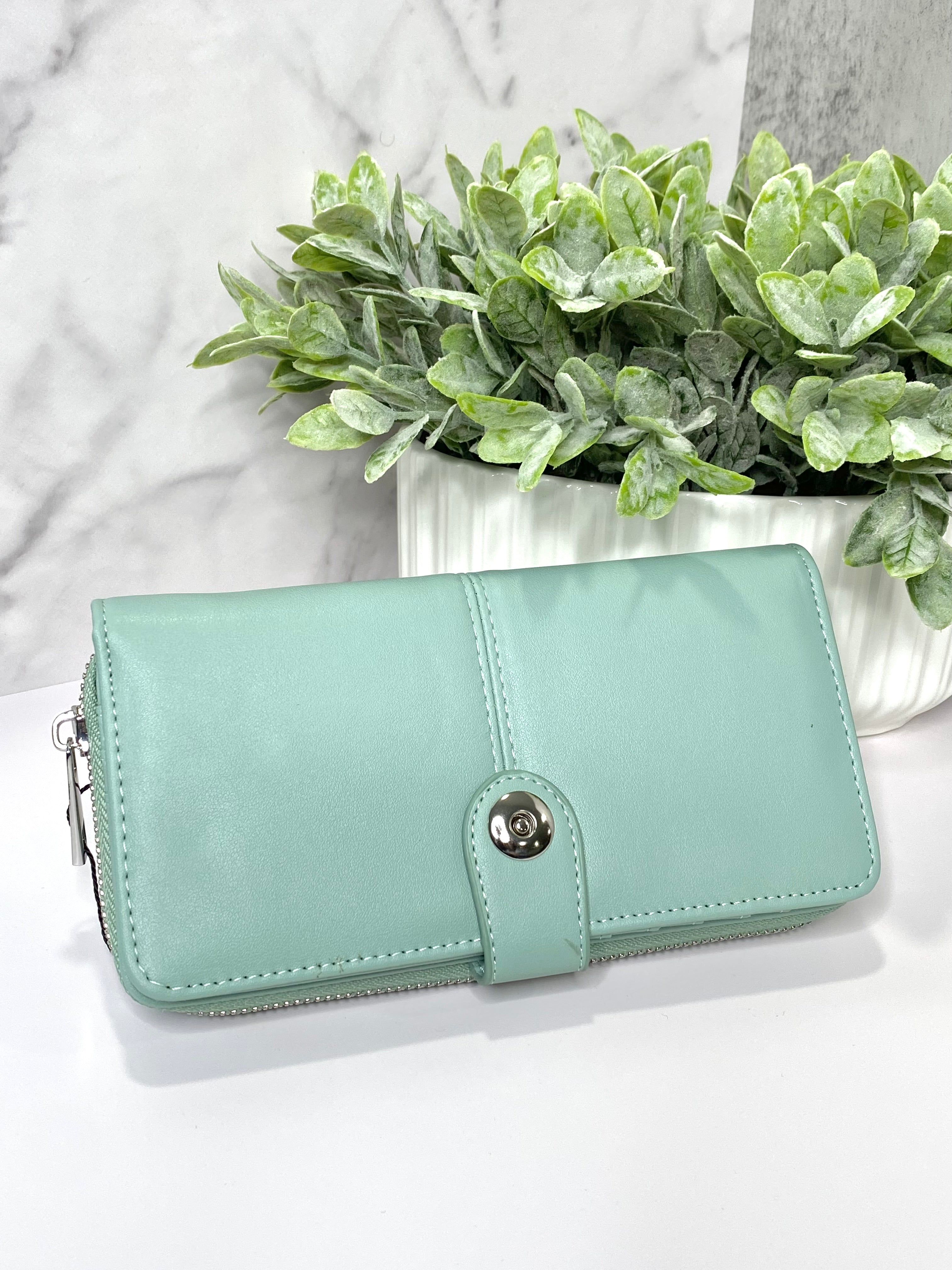 Eleanor Wallet in Mint