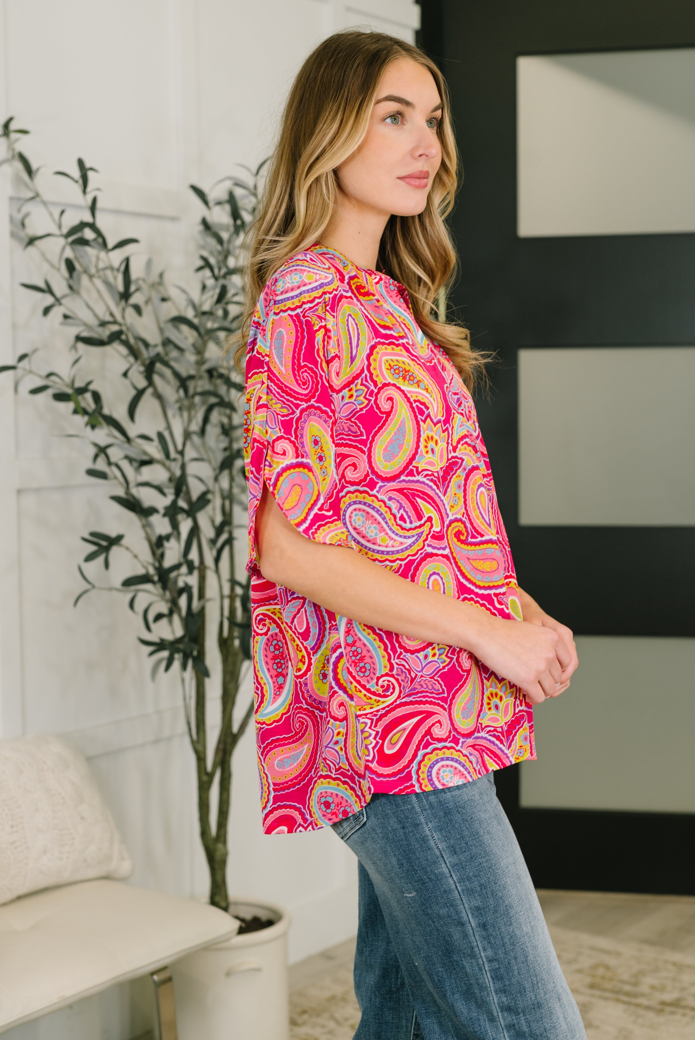 Lizzy Breeze Top in Hot Pink Paisley