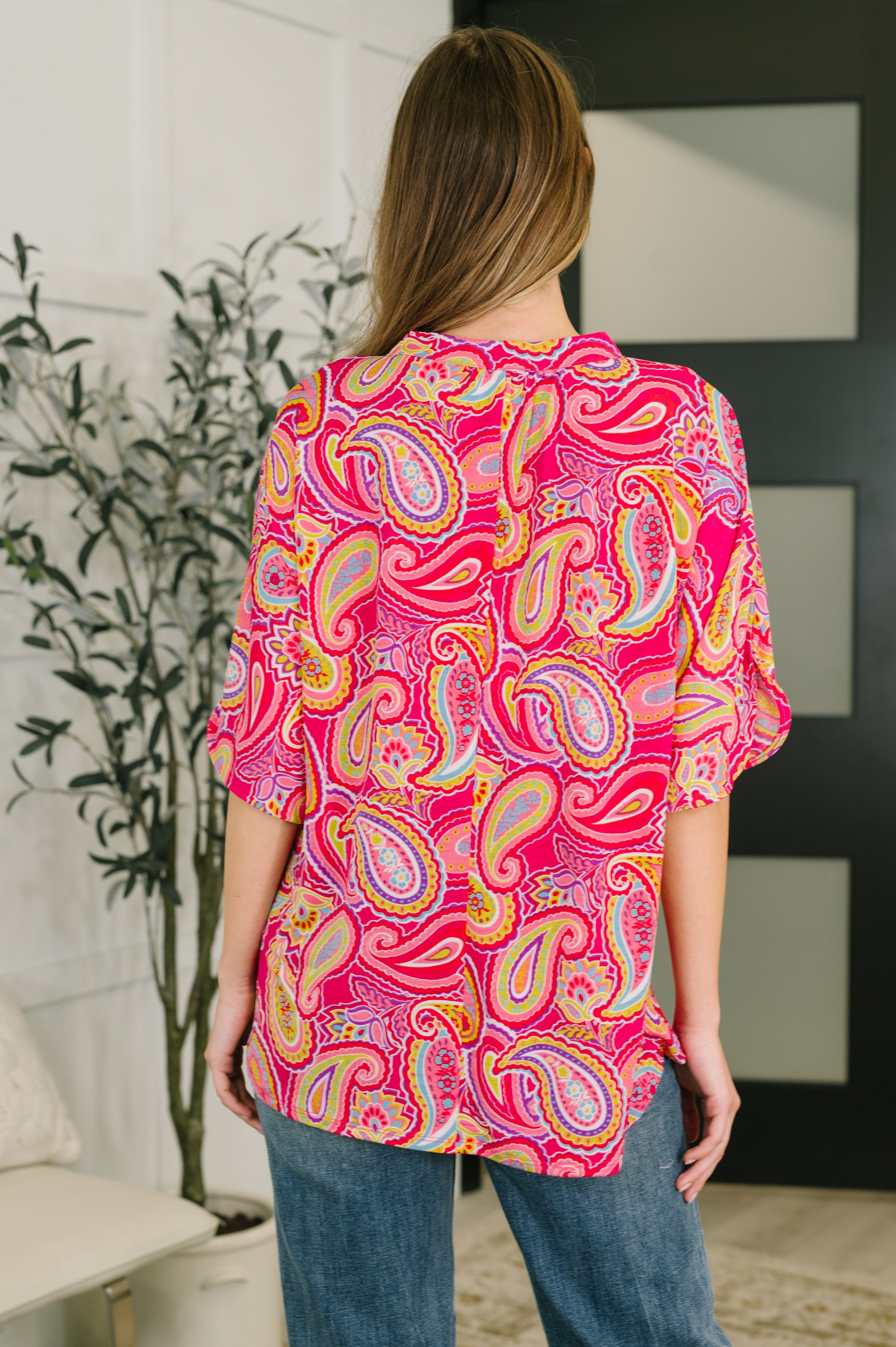 Lizzy Breeze Top in Hot Pink Paisley