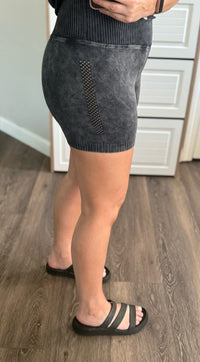 High Waisted Seamless Shorts