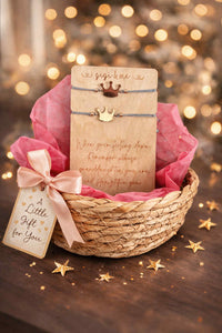 Gigi/Grandma/Nana & Me Wooden Card with Bracelets