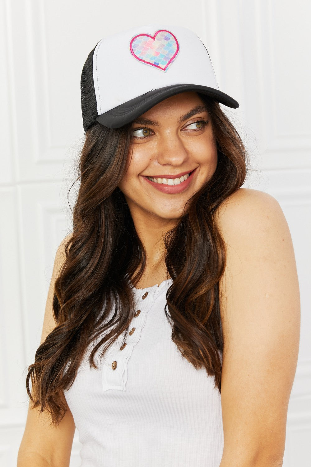 Fame Falling For You Trucker Hat in Black - The Sapphire Star