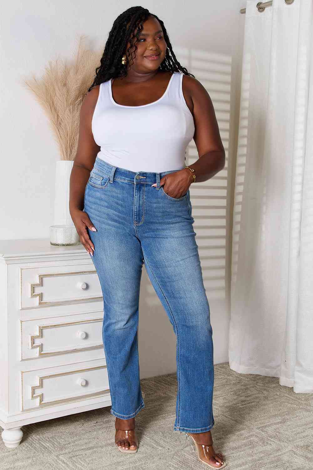 Judy Blue Full Size Straight Leg Jeans with Pockets - The Sapphire Star