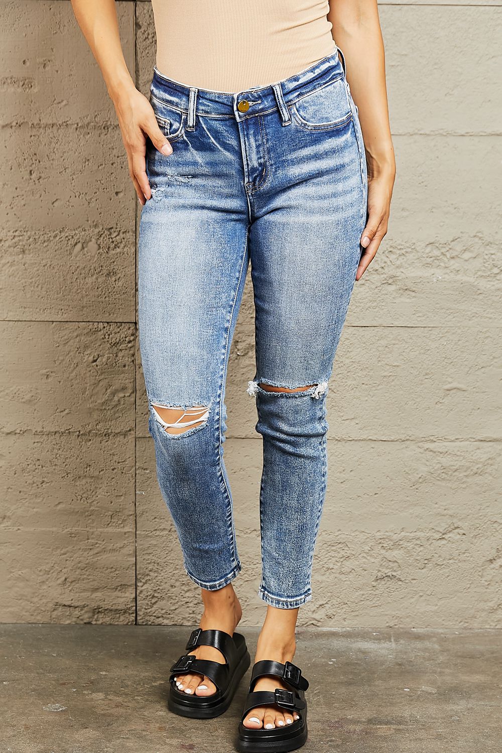 BAYEAS Mid Rise Distressed Skinny Jeans - The Sapphire Star