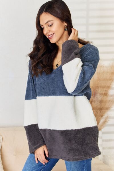 Culture Code Faux Fur Color Block V-Neck Sweater - The Sapphire Star