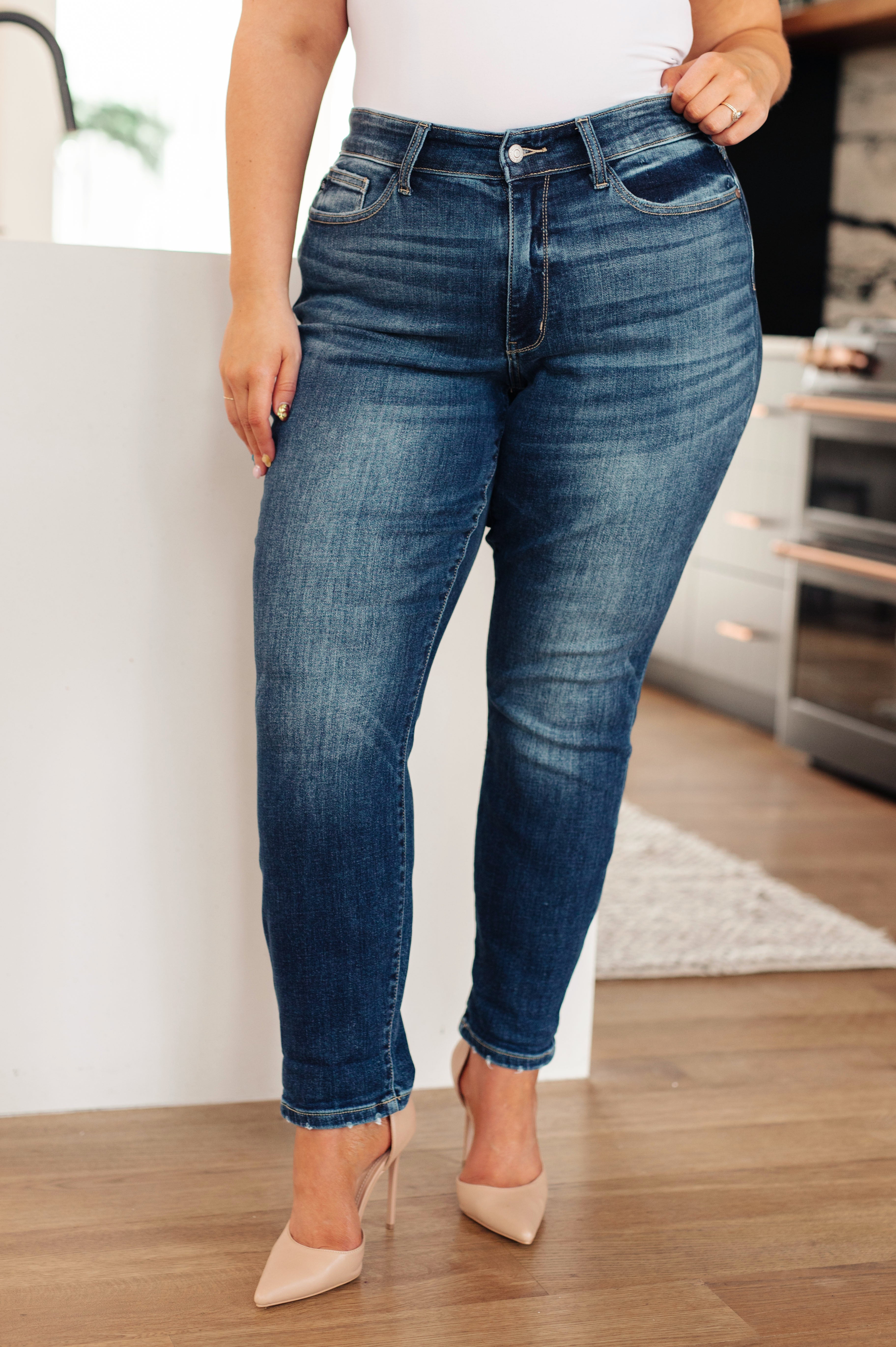 Judy Blue London Midrise Cuffed Boyfriend Jeans - The Sapphire Star