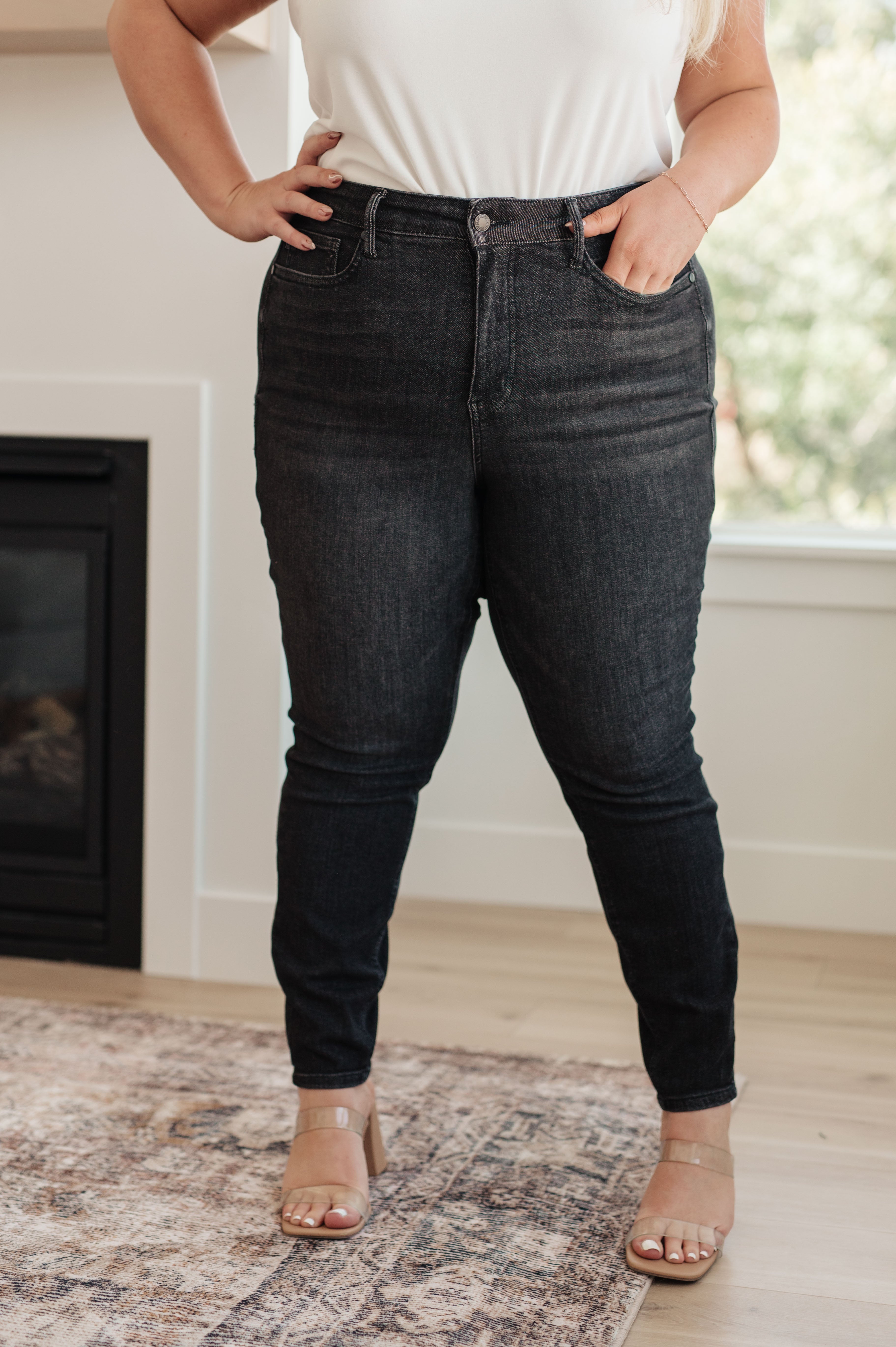 Octavia High Rise Control Top Skinny Jeans in Washed Black - The Sapphire Star