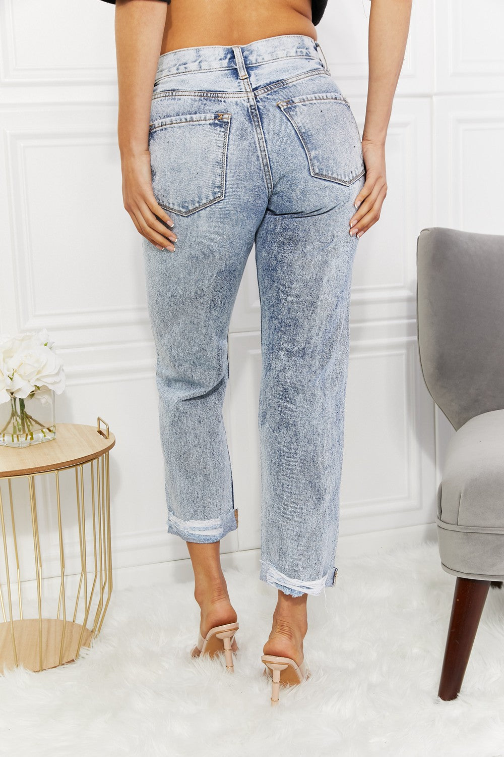 Kancan Kendra High Rise Distressed Straight Jeans - The Sapphire Star